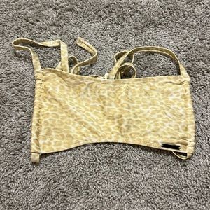 barley worn kendall & kylie bikini top!